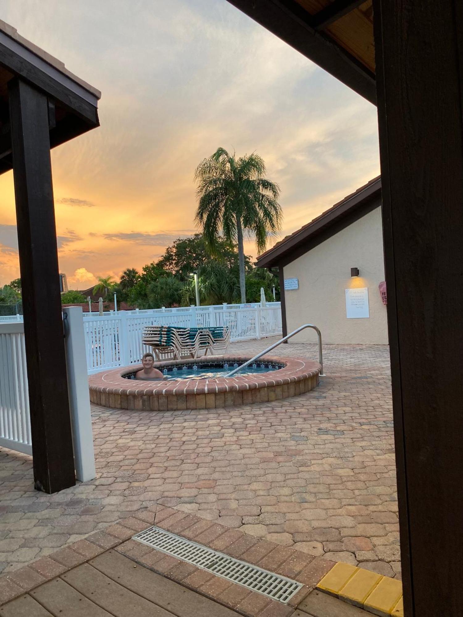 Mycataleya Beautiful Florida Condo Брадентън Екстериор снимка